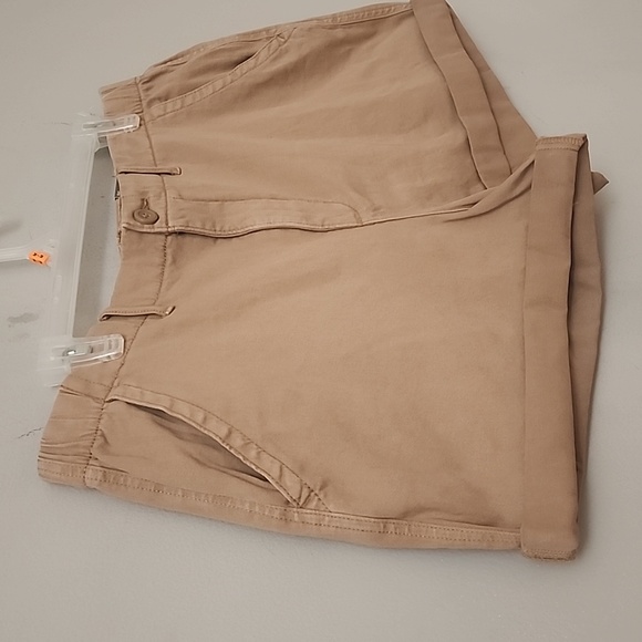 caramel short - Picture 2 of 4